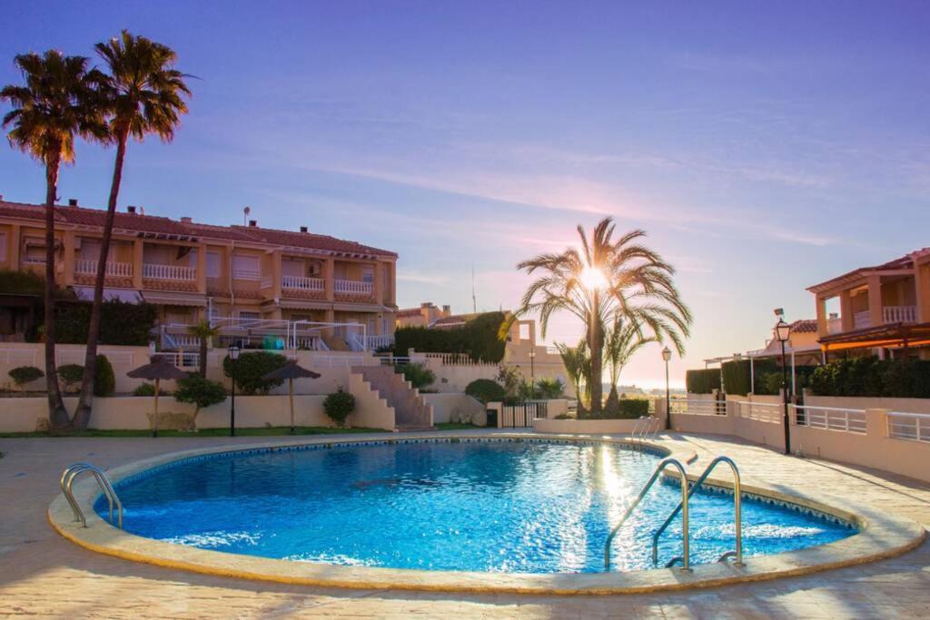Escapate Y Disfruta Del Sol En Hermosas Playas, Apartamento Espectacular, Santa Pola, Alicante מראה חיצוני תמונה